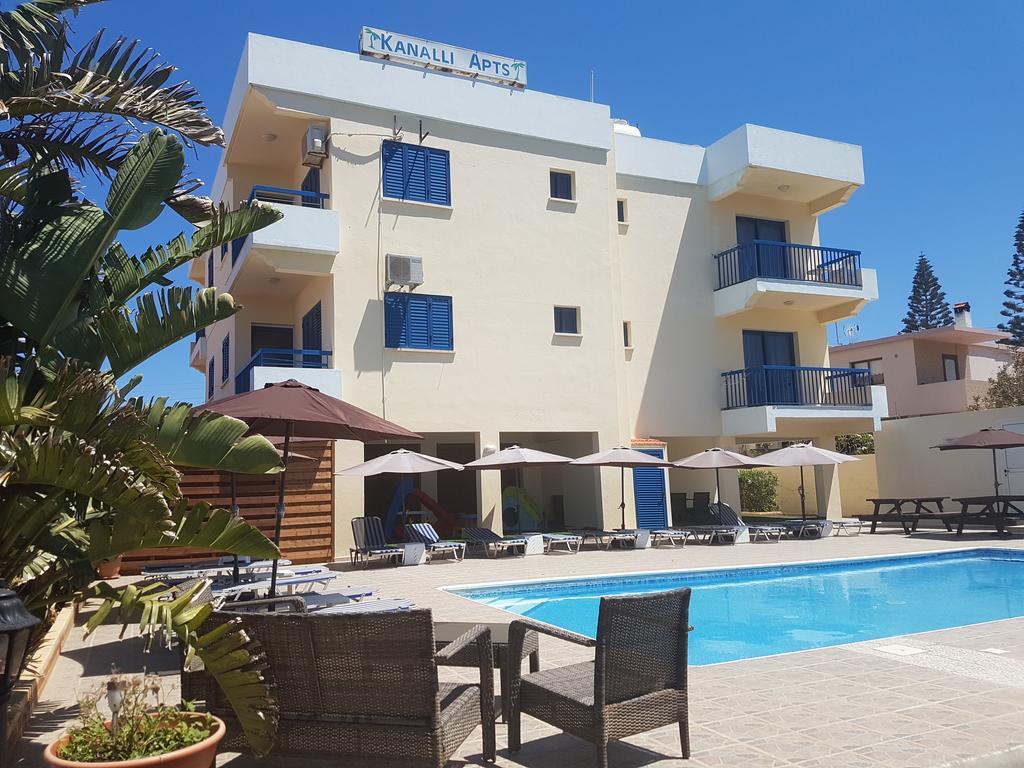 Kanalli Apartments Pomos Buitenkant foto